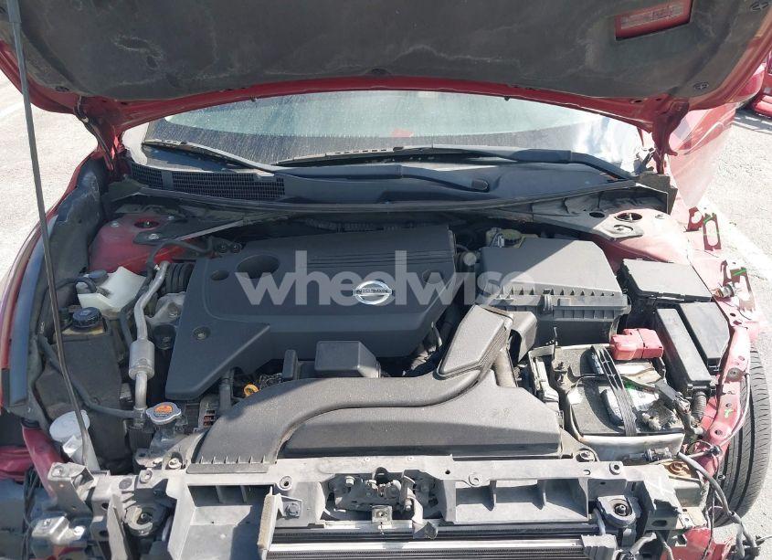 Photo 10 of 2015 Nissan Altima 2.5/2.5 S/2.5 SL/2.5 SV (VIN 1N4AL3AP3FN385662)
