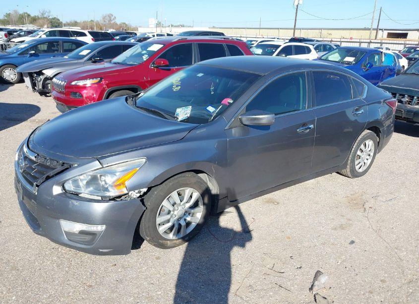 Photo 2 of 2015 Nissan Altima 2.5/2.5 S/2.5 SL/2.5 SV (VIN 1N4AL3AP3FN398573)