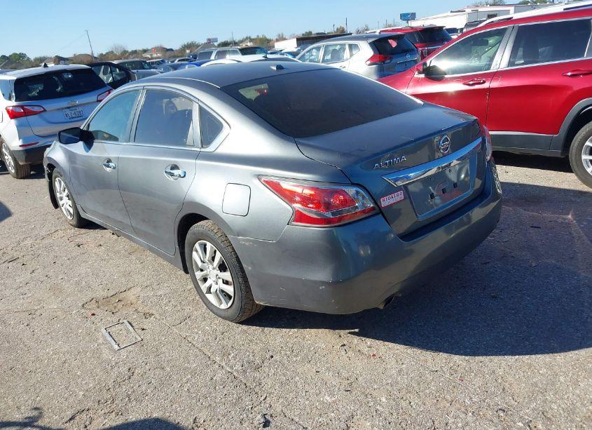 Photo 3 of 2015 Nissan Altima 2.5/2.5 S/2.5 SL/2.5 SV (VIN 1N4AL3AP3FN398573)