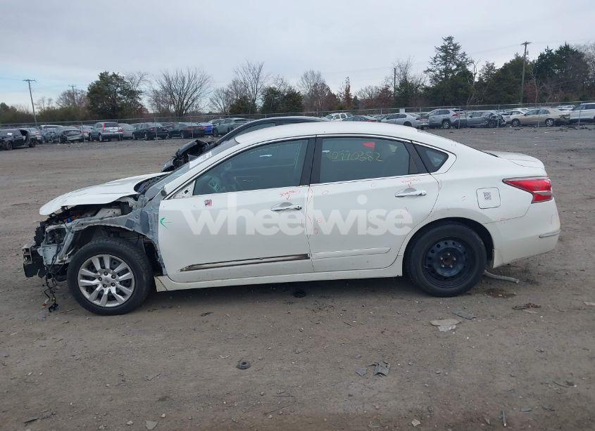 Photo 14 of 2015 Nissan Altima 2.5 S (VIN 1N4AL3AP3FN401195)