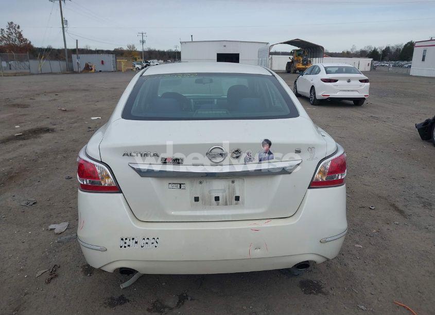 Photo 16 of 2015 Nissan Altima 2.5 S (VIN 1N4AL3AP3FN401195)