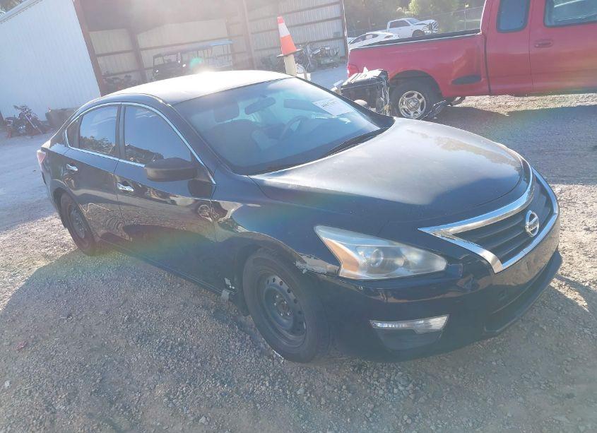 2015 Nissan Altima 2.5 S (VIN 1N4AL3AP3FN870352) main photo