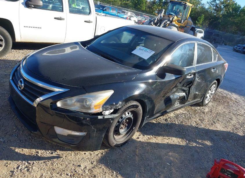 Photo 2 of 2015 Nissan Altima 2.5 S (VIN 1N4AL3AP3FN870352)