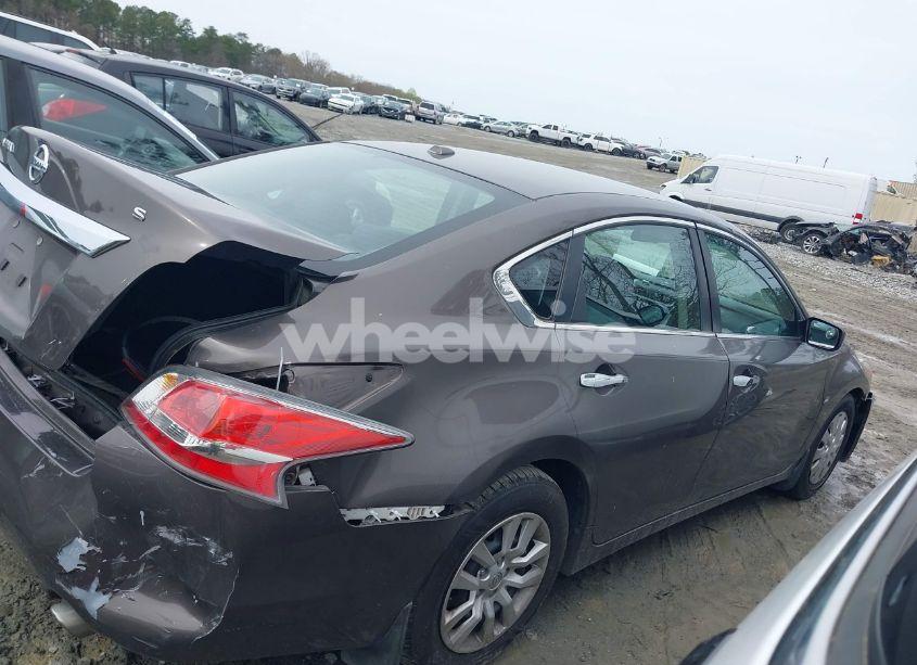 Photo 13 of 2015 Nissan Altima (VIN 1N4AL3AP3FN874580)