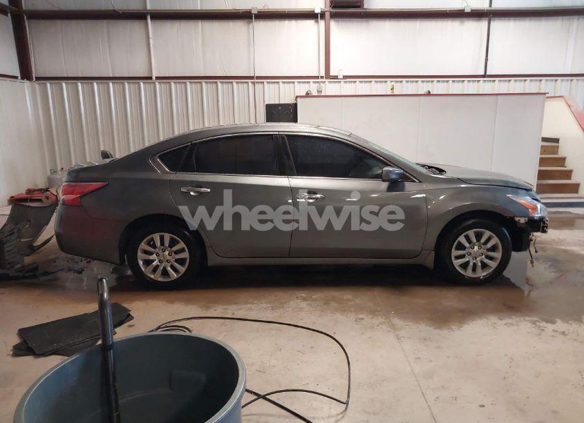 Photo 14 of 2015 Nissan Altima 2.5 S (VIN 1N4AL3AP3FN884381)