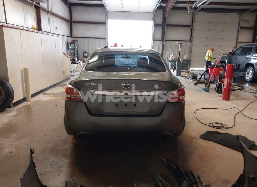 Photo 17 of 2015 Nissan Altima 2.5 S (VIN 1N4AL3AP3FN884381)