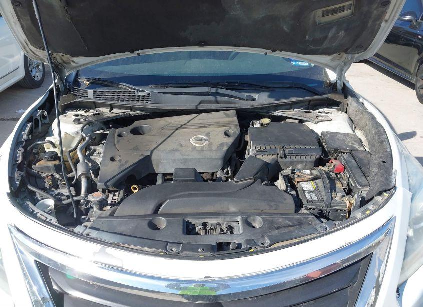 Photo 10 of 2015 Nissan Altima 2.5 S (VIN 1N4AL3AP3FN888771)