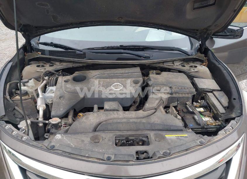 Photo 10 of 2015 Nissan Altima 2.5 S (VIN 1N4AL3AP3FN897597)