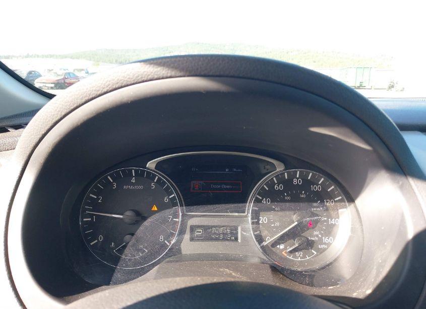 Photo 7 of 2015 Nissan Altima 2.5/2.5 S/2.5 SL/2.5 SV (VIN 1N4AL3AP3FN902331)