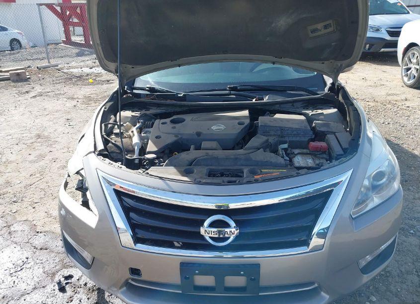 Photo 10 of 2015 Nissan Altima 2.5 S (VIN 1N4AL3AP3FN908520)