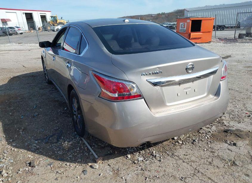 Photo 3 of 2015 Nissan Altima 2.5 S (VIN 1N4AL3AP3FN908520)