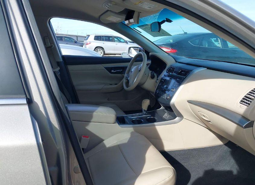 Photo 5 of 2015 Nissan Altima 2.5 S (VIN 1N4AL3AP3FN908520)