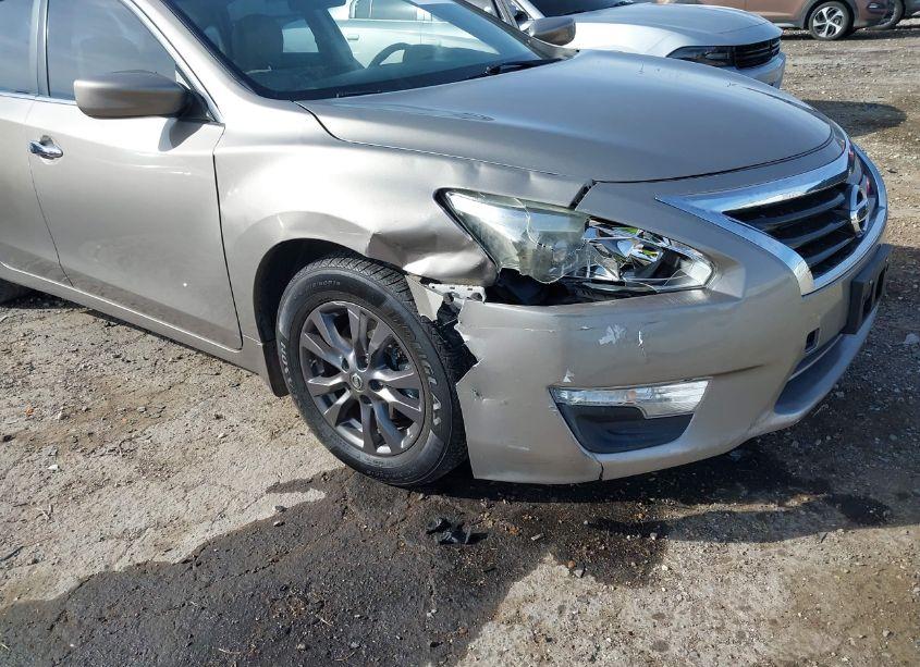 Photo 6 of 2015 Nissan Altima 2.5 S (VIN 1N4AL3AP3FN908520)