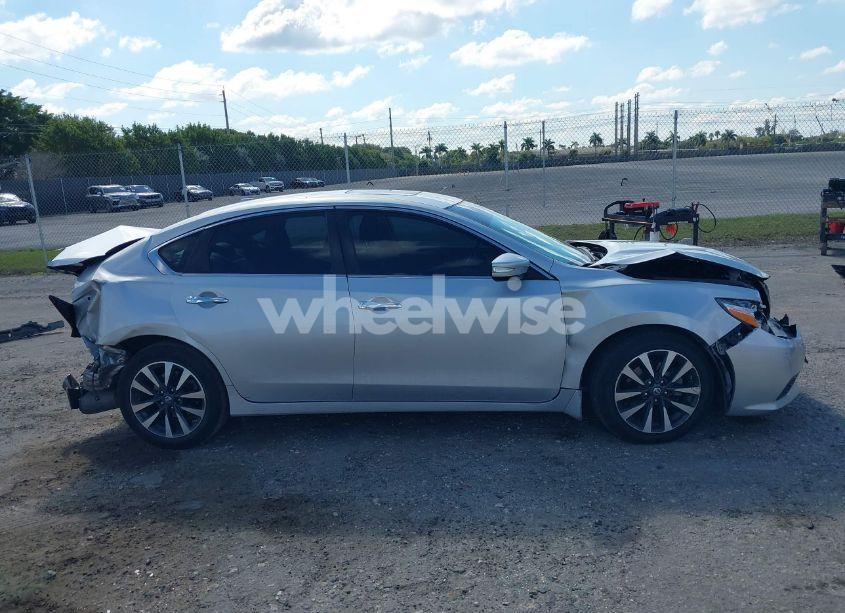 Photo 13 of 2016 Nissan Altima 2.5 SL (VIN 1N4AL3AP3GC109477)
