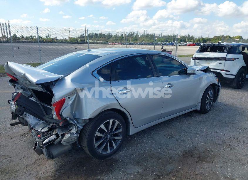 Photo 4 of 2016 Nissan Altima 2.5 SL (VIN 1N4AL3AP3GC109477)