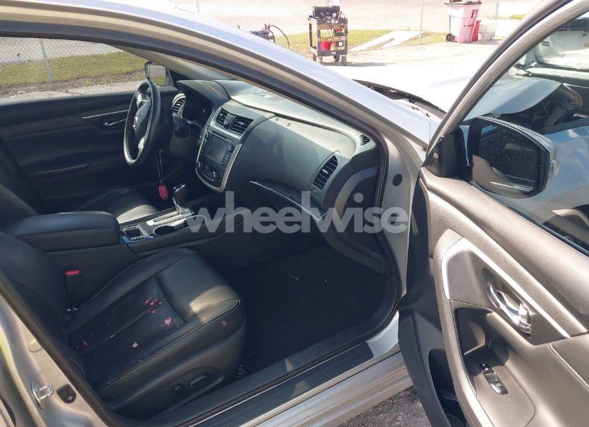 Photo 5 of 2016 Nissan Altima 2.5 SL (VIN 1N4AL3AP3GC109477)