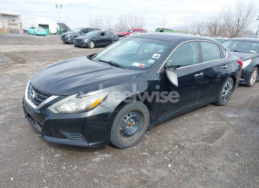 Photo 2 of 2016 Nissan Altima 2.5 S (VIN 1N4AL3AP3GC113982)