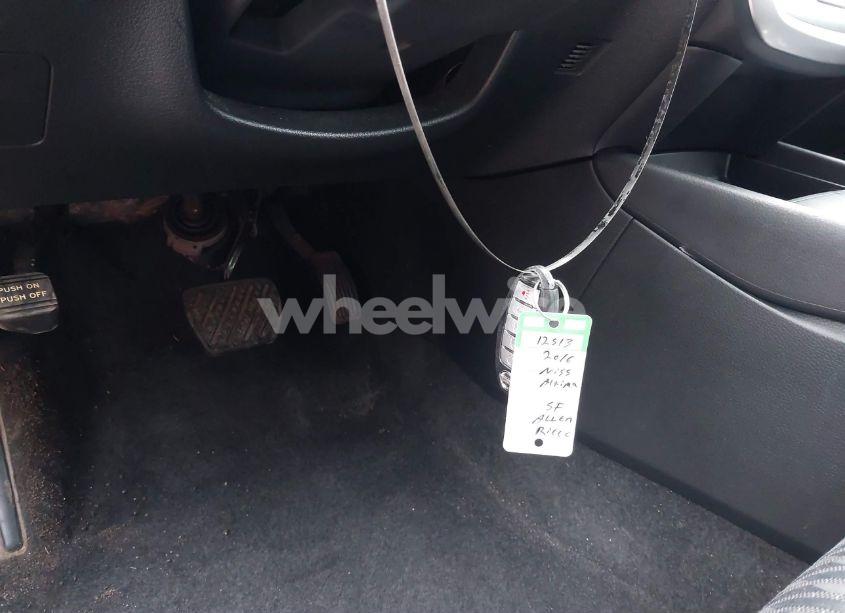 Photo 11 of 2016 Nissan Altima 2.5 SV (VIN 1N4AL3AP3GC117160)