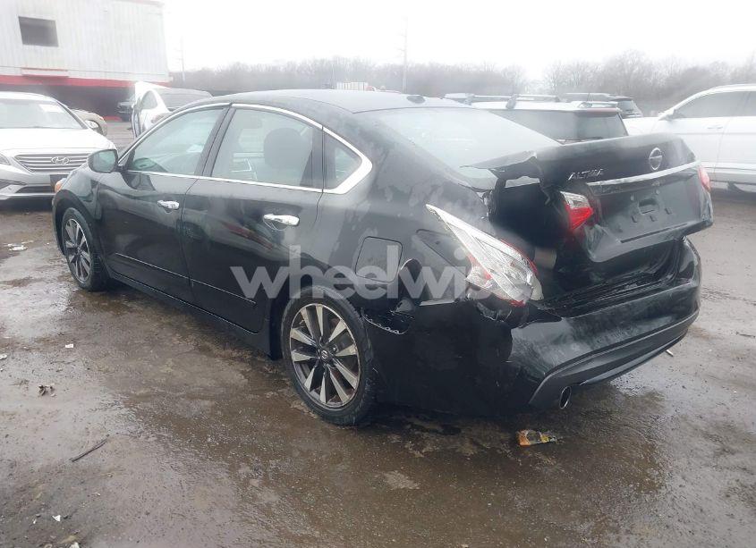 Photo 3 of 2016 Nissan Altima 2.5 SV (VIN 1N4AL3AP3GC117160)