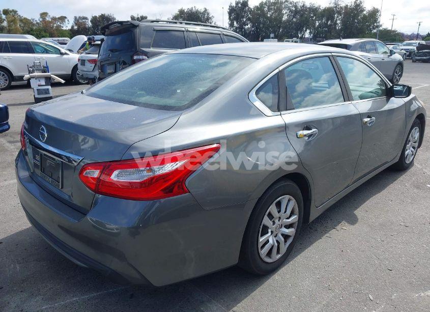 Photo 4 of 2016 Nissan Altima 2.5 S (VIN 1N4AL3AP3GC135545)