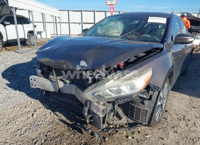 Photo 6 of 2016 Nissan Altima 2.5/2.5 S/2.5 SL/2.5 SR/2.5 SV (VIN 1N4AL3AP3GC136131)