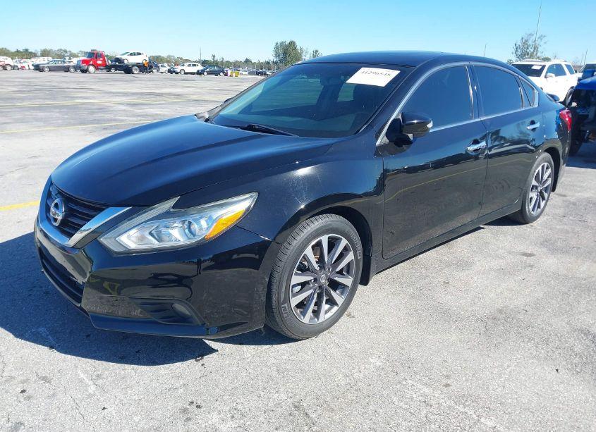 Photo 2 of 2016 Nissan Altima 2.5 SL (VIN 1N4AL3AP3GC162969)