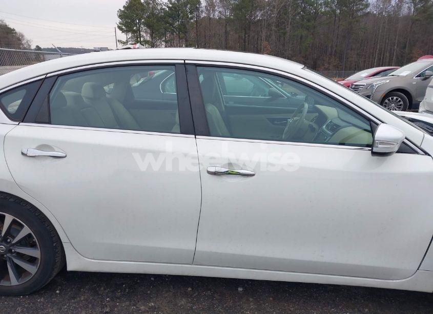 Photo 13 of 2016 Nissan Altima 2.5 SL (VIN 1N4AL3AP3GC165385)