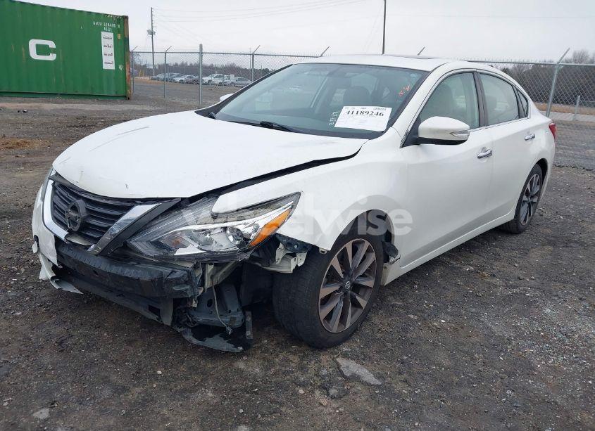 Photo 2 of 2016 Nissan Altima 2.5 SL (VIN 1N4AL3AP3GC165385)