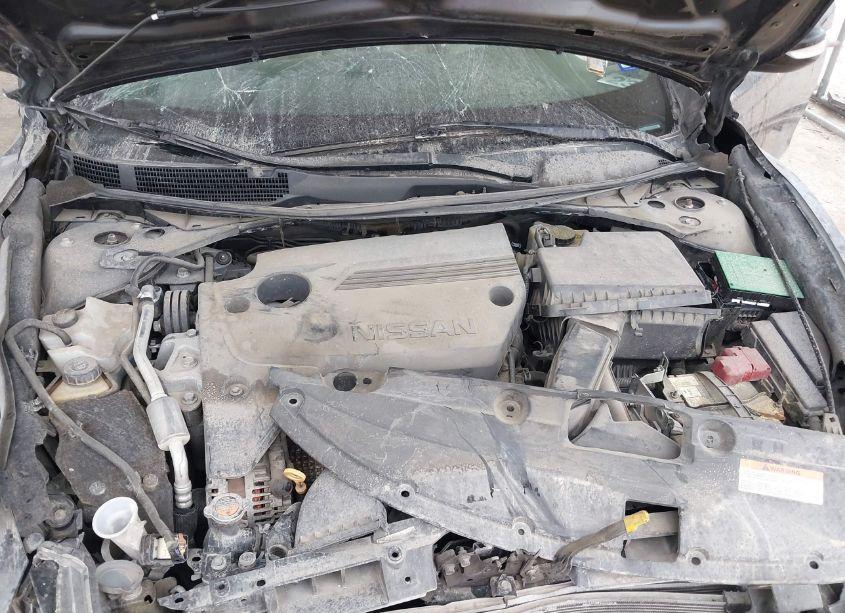 Photo 10 of 2016 Nissan Altima (VIN 1N4AL3AP3GC165838)