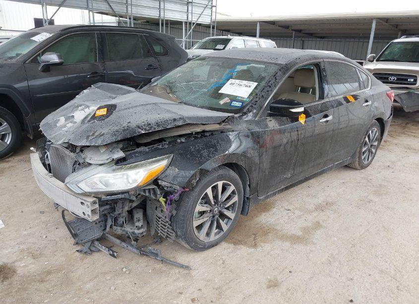 Photo 2 of 2016 Nissan Altima (VIN 1N4AL3AP3GC165838)