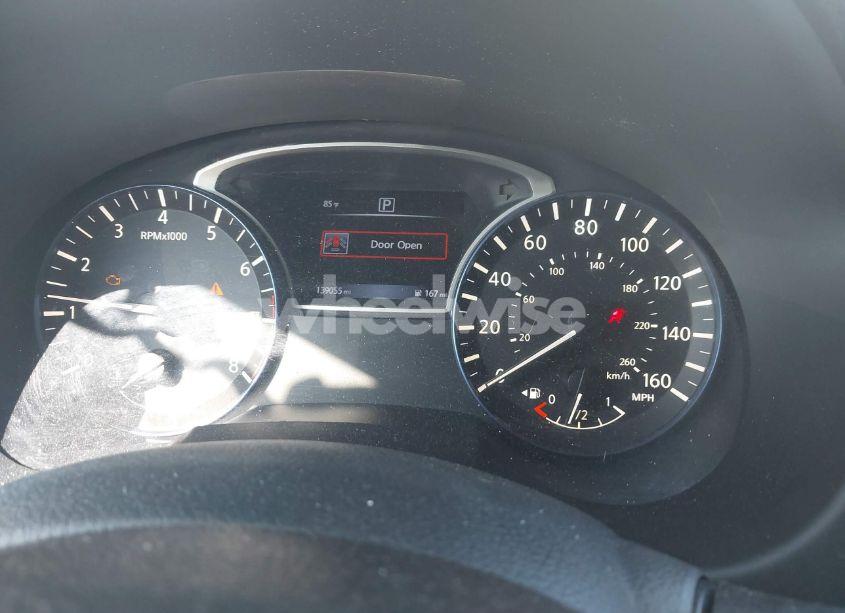 Photo 7 of 2016 Nissan Altima 2.5 SR (VIN 1N4AL3AP3GC179643)