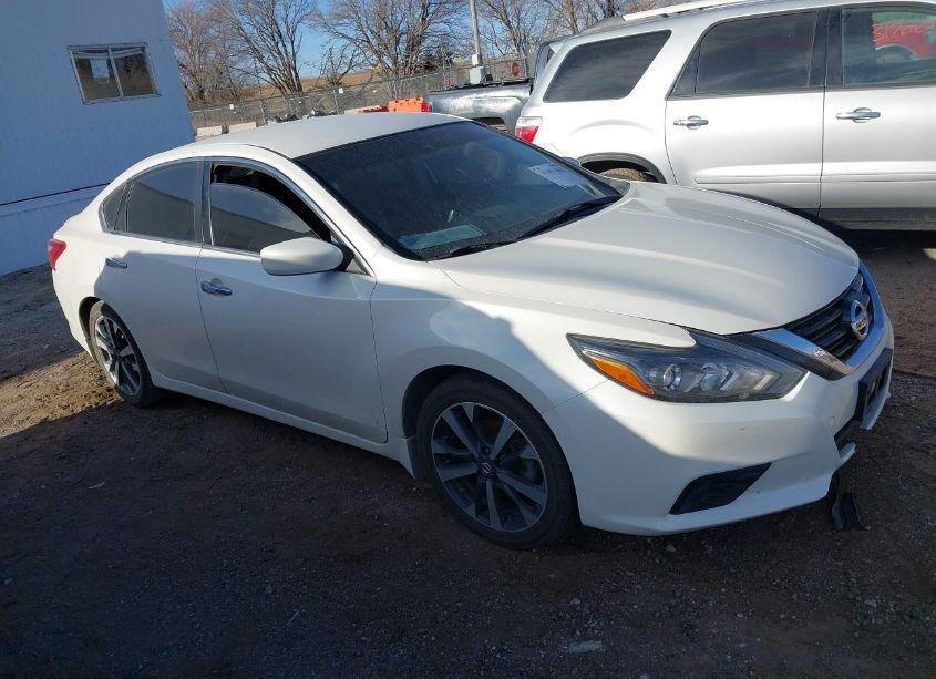 2016 Nissan Altima 2.5 SR (VIN 1N4AL3AP3GC184454) main photo