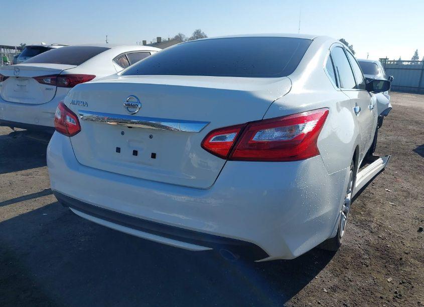 Photo 4 of 2016 Nissan Altima 2.5 S (VIN 1N4AL3AP3GC184471)