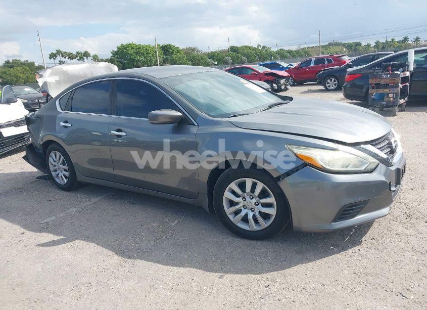 2016 Nissan Altima 2.5 S (VIN 1N4AL3AP3GC186060) main photo