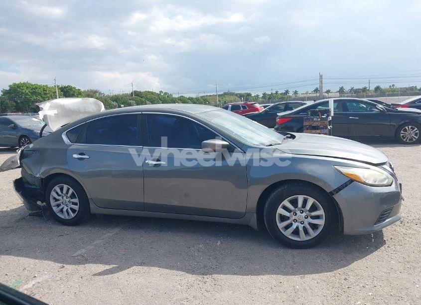 Photo 13 of 2016 Nissan Altima 2.5 S (VIN 1N4AL3AP3GC186060)