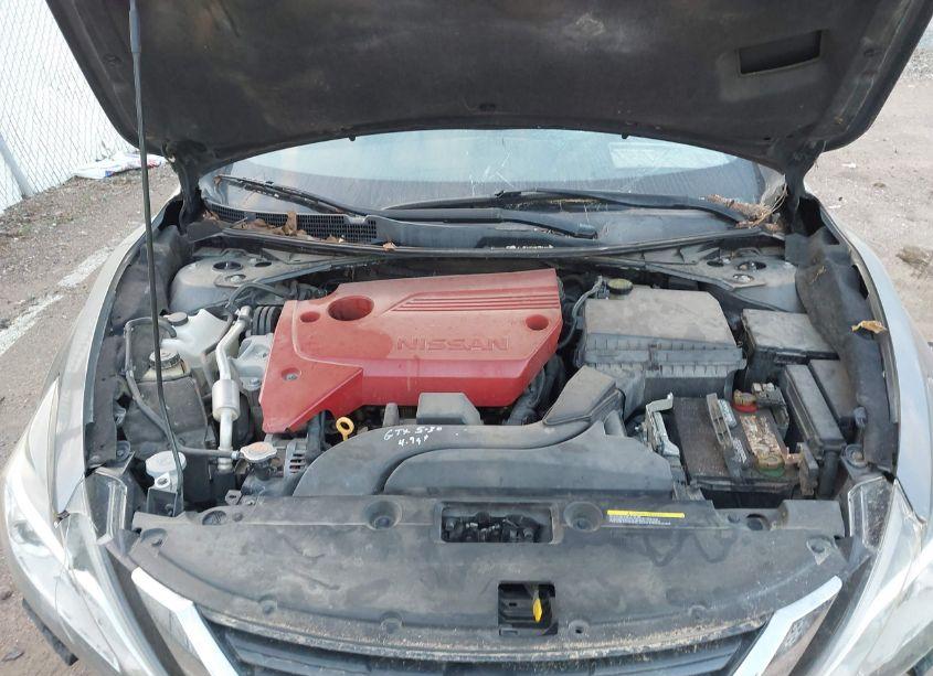 Photo 10 of 2016 Nissan Altima 2.5/2.5 S/2.5 SL/2.5 SR/2.5 SV (VIN 1N4AL3AP3GC187032)