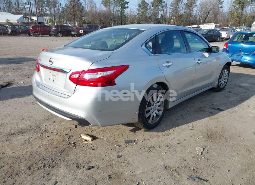 Photo 4 of 2016 Nissan Altima 2.5 S (VIN 1N4AL3AP3GC187189)