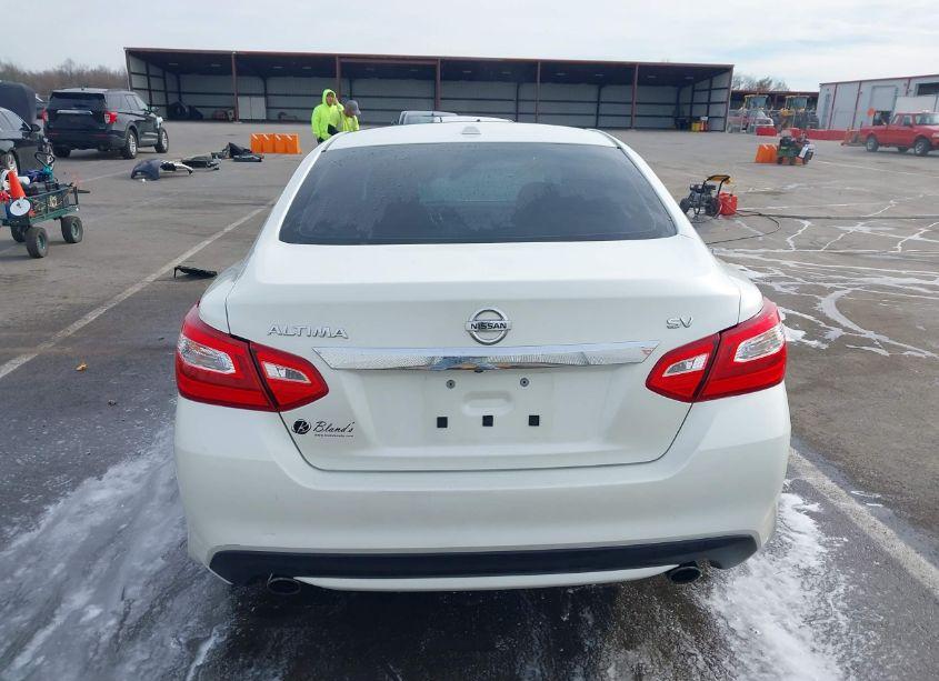 Photo 16 of 2016 Nissan Altima 2.5 SV (VIN 1N4AL3AP3GC204458)