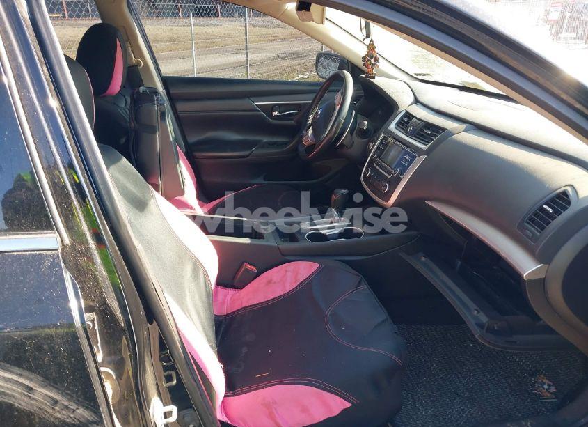 Photo 5 of 2016 Nissan Altima 2.5 SR (VIN 1N4AL3AP3GC205285)