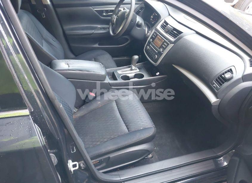 Photo 5 of 2016 Nissan Altima 2.5 S (VIN 1N4AL3AP3GC217730)