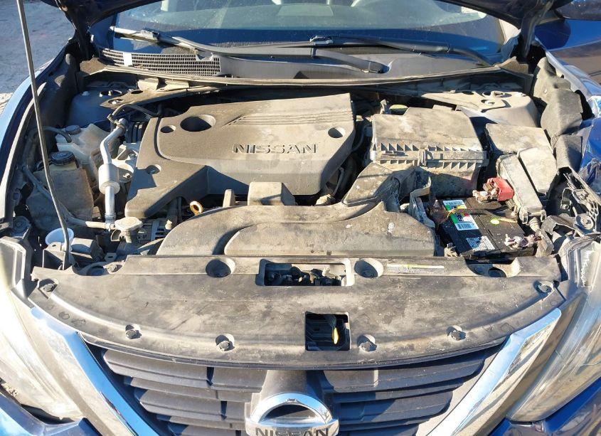 Photo 10 of 2016 Nissan Altima 2.5 SR (VIN 1N4AL3AP3GC222961)