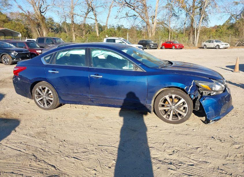 Photo 13 of 2016 Nissan Altima 2.5 SR (VIN 1N4AL3AP3GC222961)