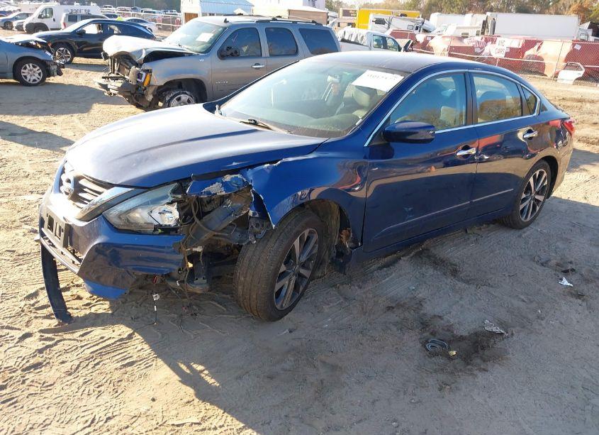 Photo 2 of 2016 Nissan Altima 2.5 SR (VIN 1N4AL3AP3GC222961)