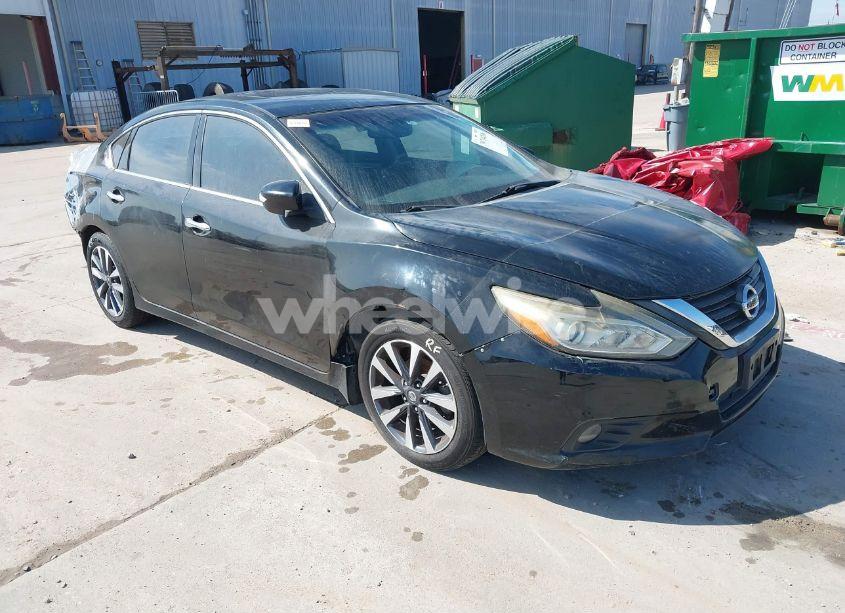 2016 Nissan Altima 2.5 SV (VIN 1N4AL3AP3GC229411) main photo
