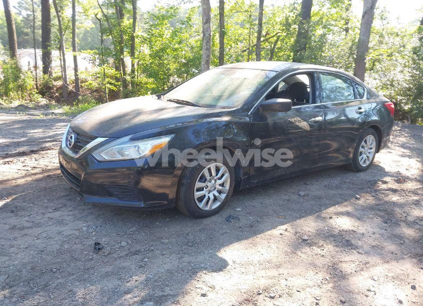 Photo 2 of 2016 Nissan Altima 2.5/2.5 S/2.5 SL/2.5 SR/2.5 SV (VIN 1N4AL3AP3GC235449)