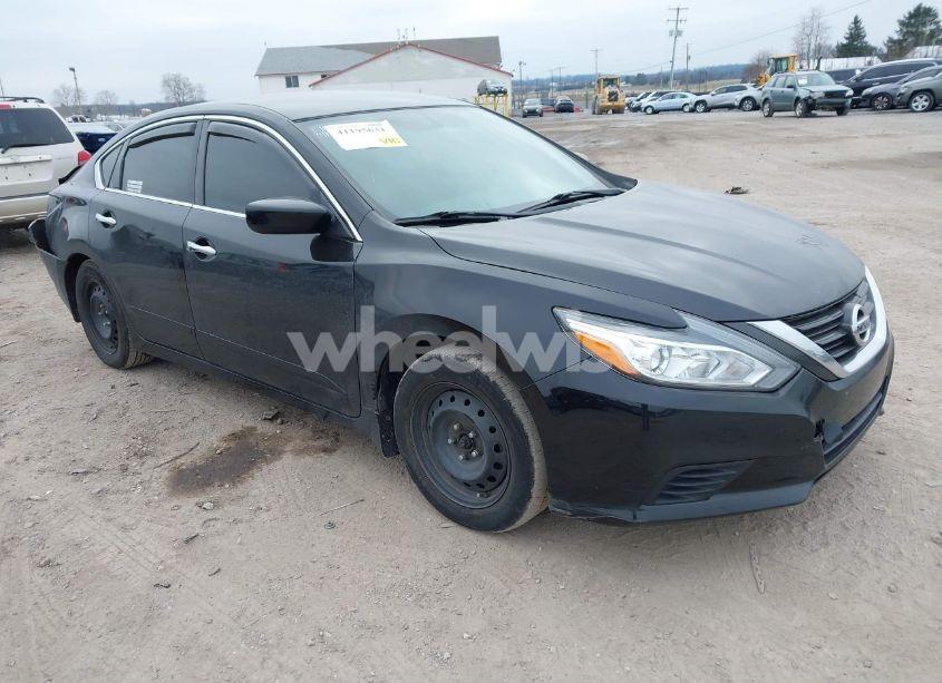 2016 Nissan Altima 2.5 S (VIN 1N4AL3AP3GC240604) main photo