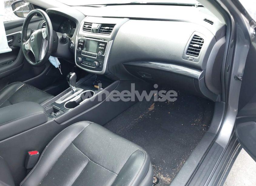 Photo 5 of 2016 Nissan Altima 2.5/S/SV/SL/SR (VIN 1N4AL3AP3GC252008)