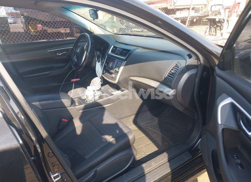 Photo 5 of 2016 Nissan Altima 2.5 SV (VIN 1N4AL3AP3GC253515)