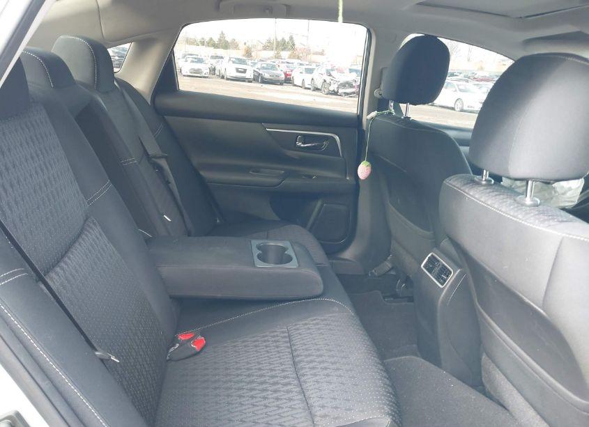 Photo 8 of 2016 Nissan Altima 2.5 SV (VIN 1N4AL3AP3GC262859)