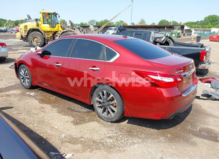 Photo 3 of 2016 Nissan Altima 2.5 SV (VIN 1N4AL3AP3GC272162)